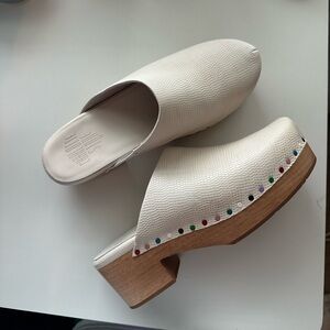 Charlotte stone white martino clogs